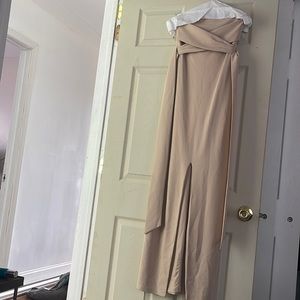 LULUS TAN DRESS! Gorgeous. Strapless. Worn one time.